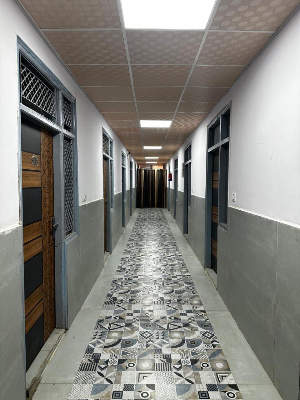 New Signature Village New Delhi Bagian luar foto